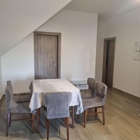Sosto Apartman Székesfehérvár Buitenkant foto
