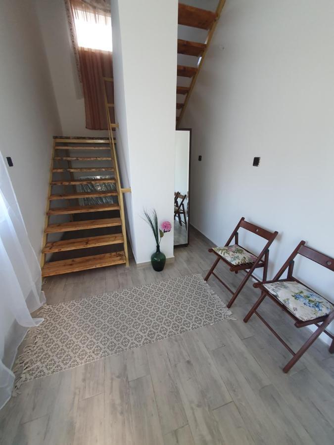 Sosto Apartman Székesfehérvár Buitenkant foto